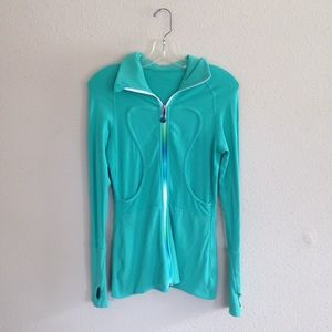 Lululemon || Green Zip Up Jacket with Thumbholes